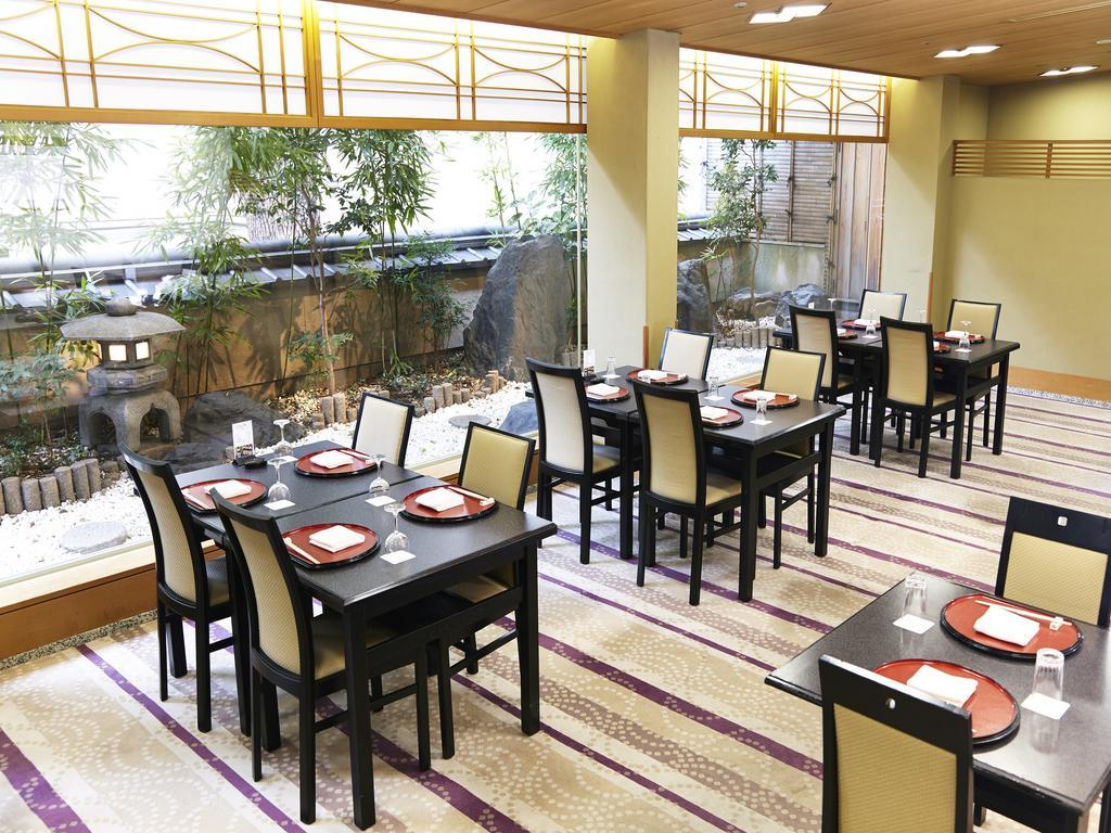 Takarazuka Hotel Экстерьер фото
