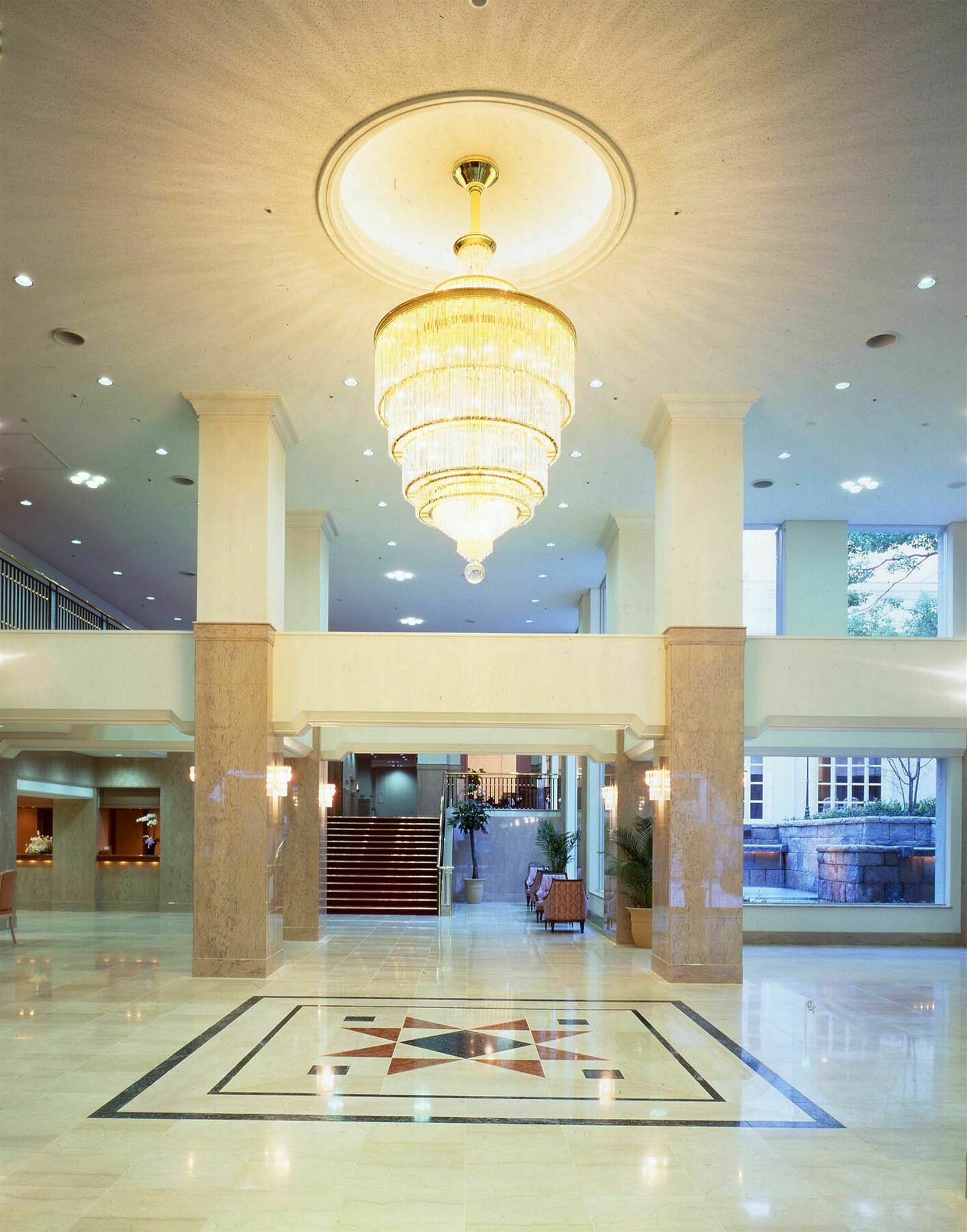 Takarazuka Hotel Экстерьер фото